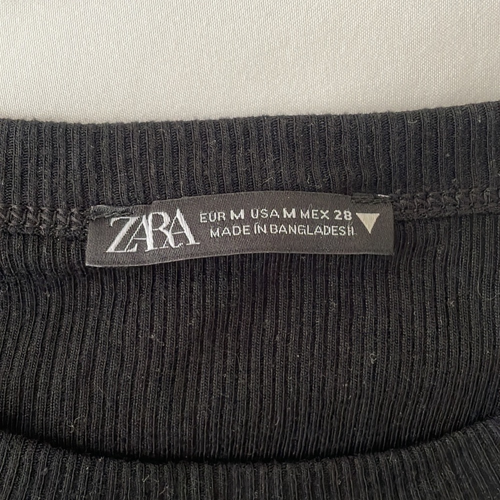 Zara Basic Ribbed Tee - Picture 3 of 3
